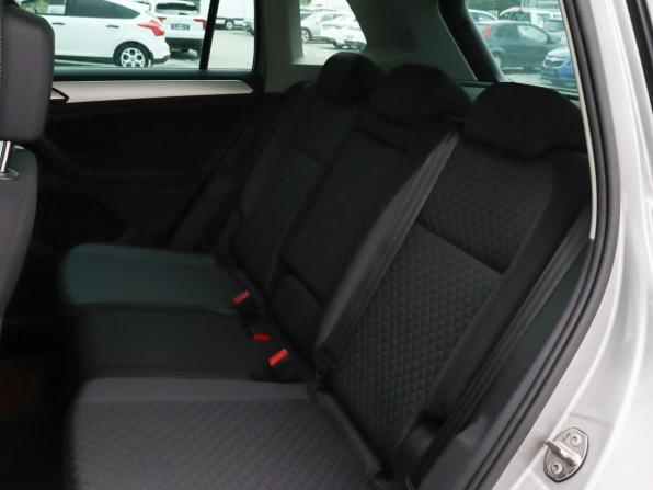 Volkswagen Tiguan II с пробегом 2019 года, цена 2 399 000 рублей, 85625 км, внедорожник, Автокод Объявления