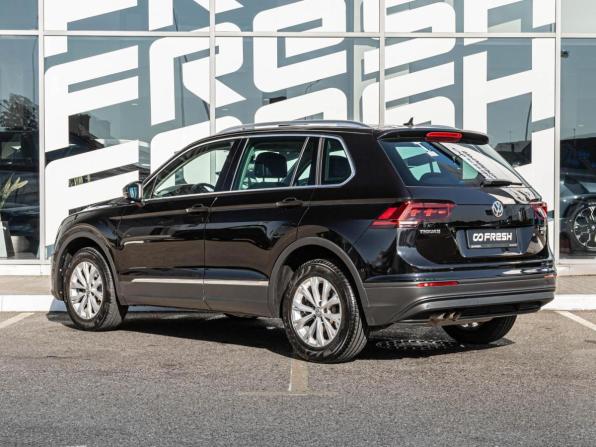Volkswagen Tiguan II с пробегом 2017 года, цена 2 568 000 рублей, 153939 км, внедорожник, Автокод Объявления