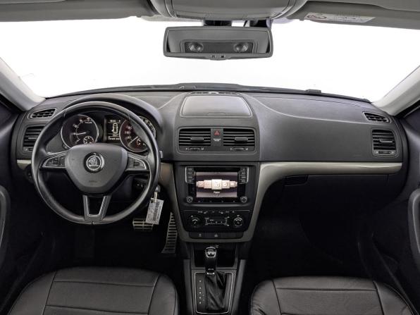 Skoda Yeti I Рестайлинг с пробегом 2014 года, цена 1 345 000 рублей, 125446 км, внедорожник, Автокод Объявления