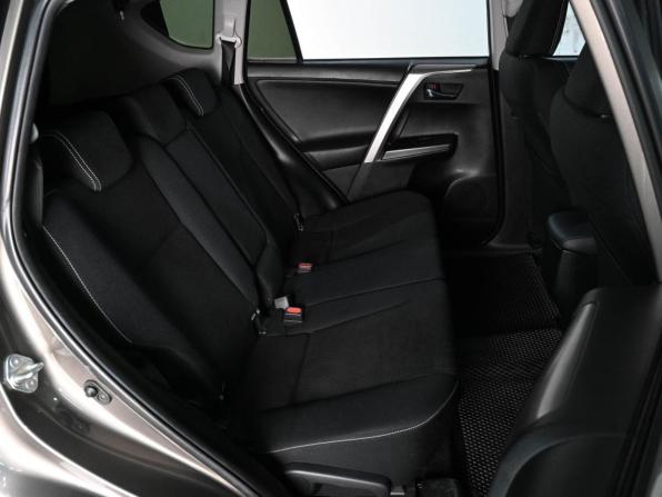 Toyota RAV4 IV (XA40) Рестайлинг с пробегом 2016 года, цена 2 889 000 рублей, 101002 км, внедорожник, Автокод Объявления