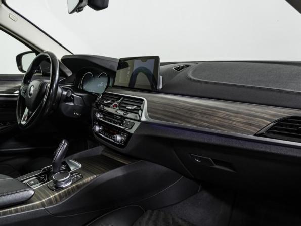 BMW 5 серии VII (G30/G31/G38) с пробегом 2017 года, цена 3 199 000 рублей, 146763 км, седан, Автокод Объявления