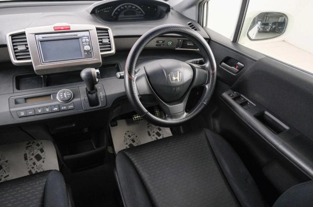 Honda Freed I Рестайлинг Красноярск  - изображение 10