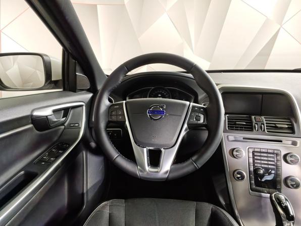 Volvo XC60 I Рестайлинг с пробегом 2017 года, цена 1 861 000 рублей, 255246 км, внедорожник, Автокод Объявления
