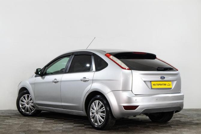 Ford Focus II Рестайлинг с пробегом 2010 года, цена 699 000 рублей, 216000 км, хэтчбек, Автокод Объявления