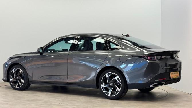 Changan Lamore с пробегом 2023 года, цена 1 990 000 рублей, 8952 км, седан, Автокод Объявления