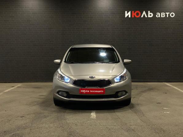 Kia Ceed II с пробегом 2013 года, цена 990 000 рублей, 148994 км, хэтчбек, Автокод Объявления