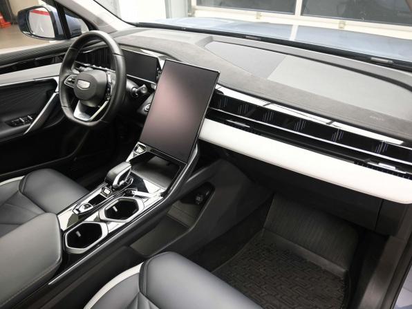 Geely Atlas II с пробегом 2024 года, цена 2 719 000 рублей, 74384 км, внедорожник, Автокод Объявления