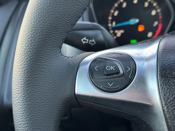 Ford Focus III с пробегом 2012 года, цена 670 000 рублей, 186230 км, хэтчбек, Автокод Объявления