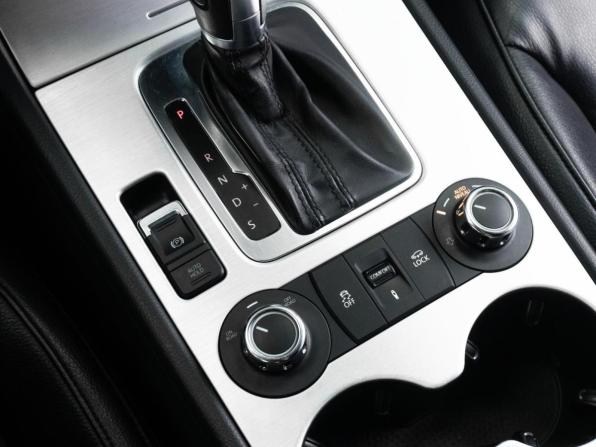 Volkswagen Touareg II с пробегом 2010 года, цена 1 699 000 рублей, 235078 км, внедорожник, Автокод Объявления