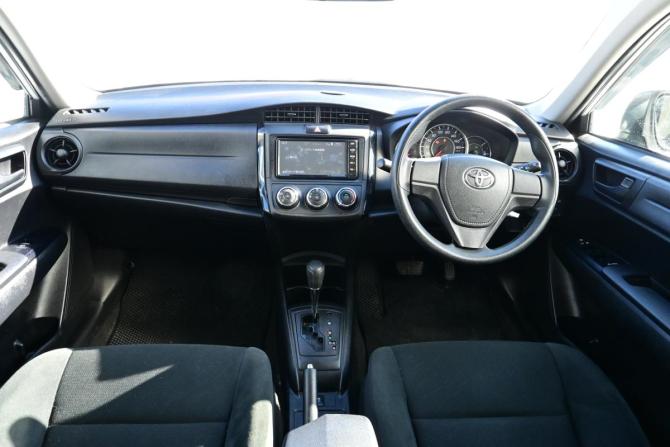 Toyota Corolla XI (E160 E170) Рестайлинг 2 с пробегом 2019 года, цена 1 100 000 рублей, 91820 км, седан, Автокод Объявления