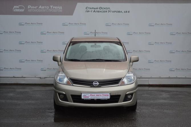 Nissan Tiida I Рестайлинг с пробегом 2013 года, цена 690 000 рублей, 210234 км, хэтчбек, Автокод Объявления