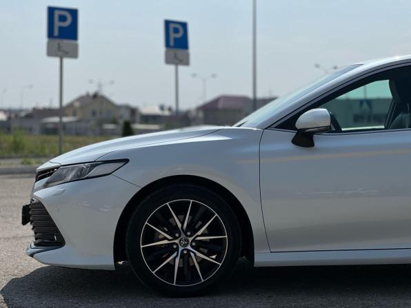 Toyota Camry VIII (XV70) с пробегом 2018 года, цена 2 649 000 рублей, 100000 км, седан, Автокод Объявления