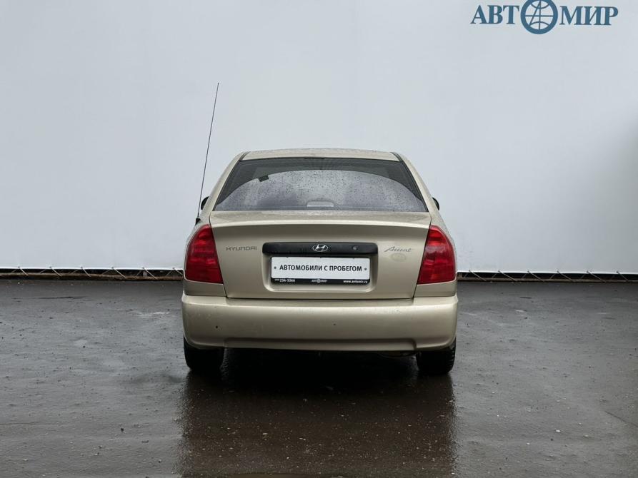 Hyundai Accent II Москва  - изображение 6