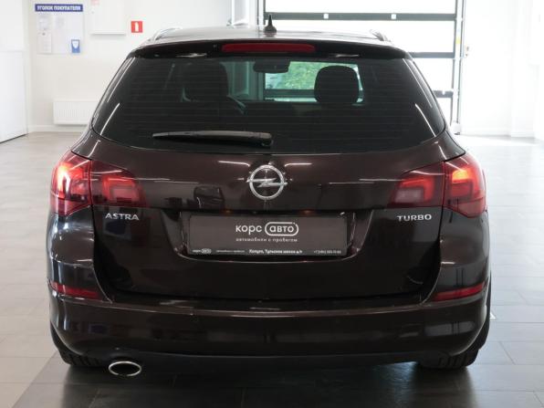 Opel Astra J Рестайлинг с пробегом 2012 года, цена 621 000 рублей, 173656 км, универсал, Автокод Объявления