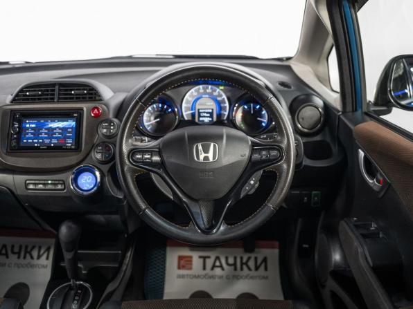 Honda Fit Shuttle I с пробегом 2012 года, цена 850 500 рублей, 223284 км, универсал, Автокод Объявления
