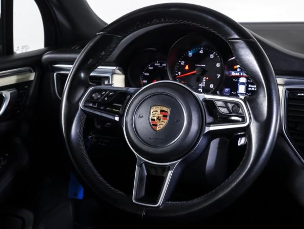 Porsche Macan I с пробегом 2018 года, цена 3 490 000 рублей, 113000 км, внедорожник, Автокод Объявления