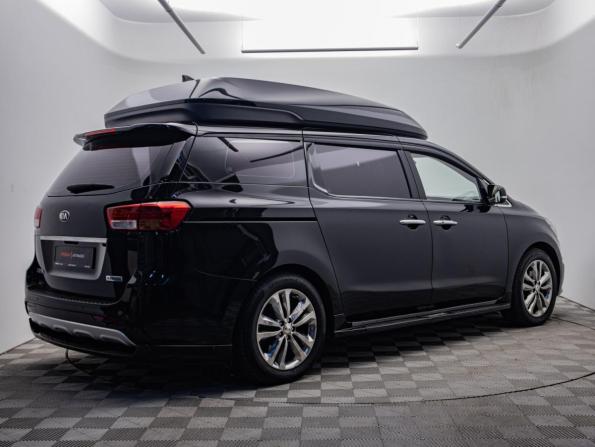 Kia Carnival III с пробегом 2016 года, цена 2 410 000 рублей, 122470 км, минивэн, Автокод Объявления