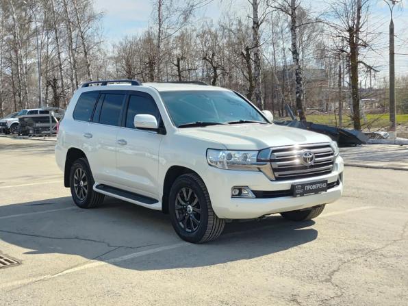Toyota Land Cruiser 200 Series Рестайлинг 2 с пробегом 2017 года, цена 5 588 000 рублей, 153059 км, внедорожник, Автокод Объявления