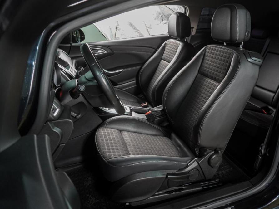 Opel Astra J Рестайлинг Воронеж  - изображение 10