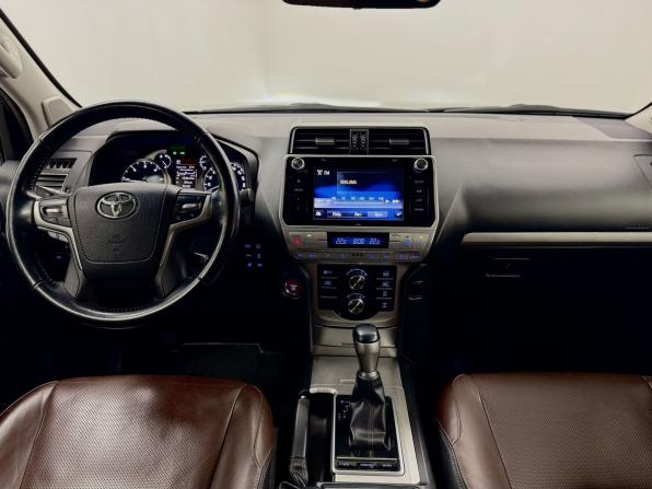 Toyota Land Cruiser Prado 150 Series Рестайлинг 2 с пробегом 2019 года, цена 5 465 000 рублей, 108383 км, внедорожник, Автокод Объявления