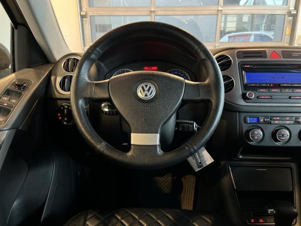 Volkswagen Tiguan I с пробегом 2009 года, цена 670 000 рублей, 372977 км, внедорожник, Автокод Объявления