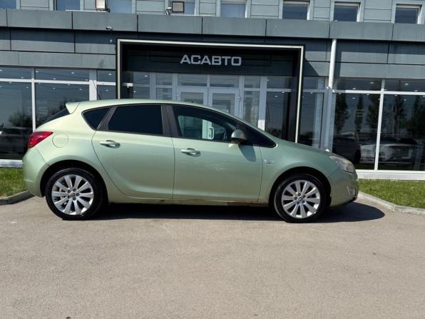 Opel Astra J с пробегом 2010 года, цена 599 000 рублей, 190101 км, хэтчбек, Автокод Объявления