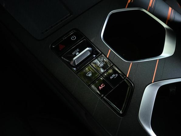 Omoda C5 II с пробегом 2026 года, цена 2 280 000 рублей, 4672 км, внедорожник, Автокод Объявления