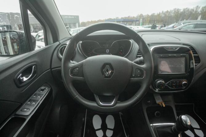 Renault Kaptur I с пробегом 2017 года, цена 1 398 000 рублей, 88000 км, внедорожник, Автокод Объявления