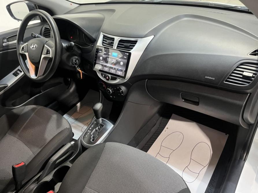 Hyundai Solaris I Курск  - изображение 5