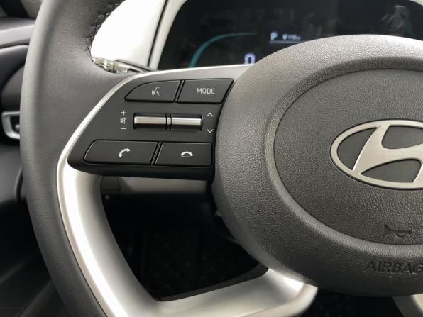 Hyundai Elantra VII (CN7) Рестайлинг с пробегом 2025 года, цена 2 820 000 рублей, 118 км, седан, Автокод Объявления