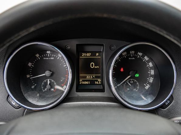 Skoda Yeti I с пробегом 2012 года, цена 850 000 рублей, 216061 км, внедорожник, Автокод Объявления