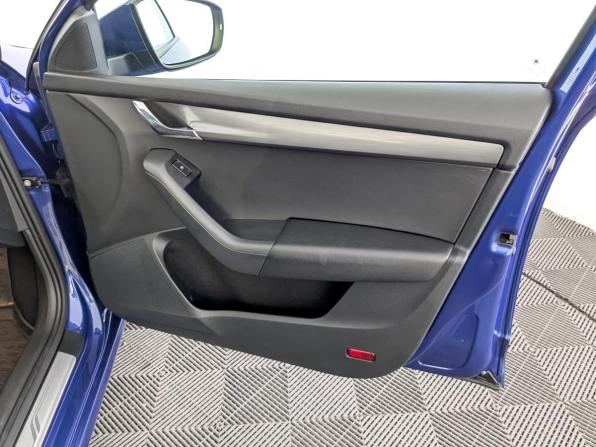 Skoda Octavia III (A7) Рестайлинг с пробегом 2019 года, цена 1 970 000 рублей, 104479 км, лифтбек, Автокод Объявления