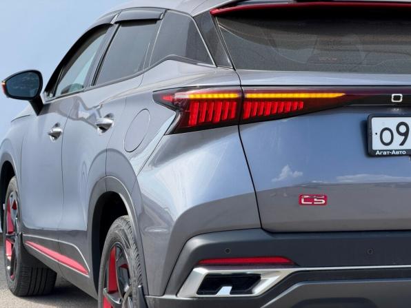 Omoda C5 I с пробегом 2023 года, цена 1 900 000 рублей, 30670 км, внедорожник, Автокод Объявления