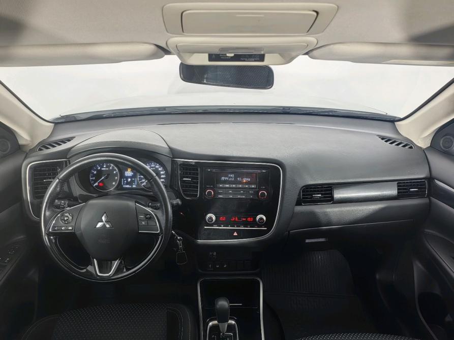 Mitsubishi Outlander III Рестайлинг 3 Санкт-Петербург  - изображение 10