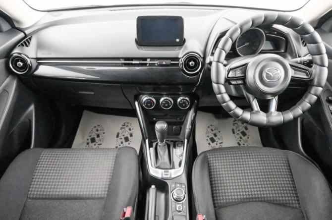 Mazda Demio IV (DJ) с пробегом 2017 года, цена 1 069 000 рублей, 81400 км, хэтчбек, Автокод Объявления