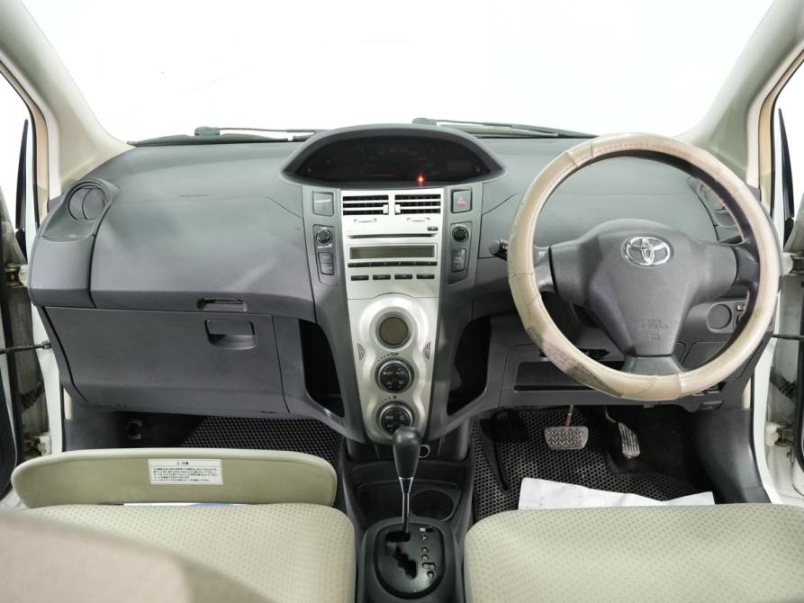 Toyota Vitz II (XP90) Новосибирск  - изображение 14