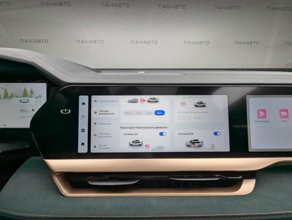 Geely Monjaro I с пробегом 2023 года, цена 3 097 000 рублей, 60251 км, внедорожник, Автокод Объявления
