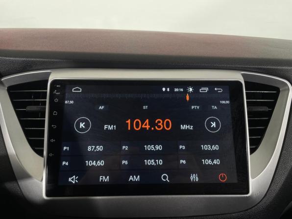 Hyundai Solaris II с пробегом 2019 года, цена 940 000 рублей, 202256 км, седан, Автокод Объявления