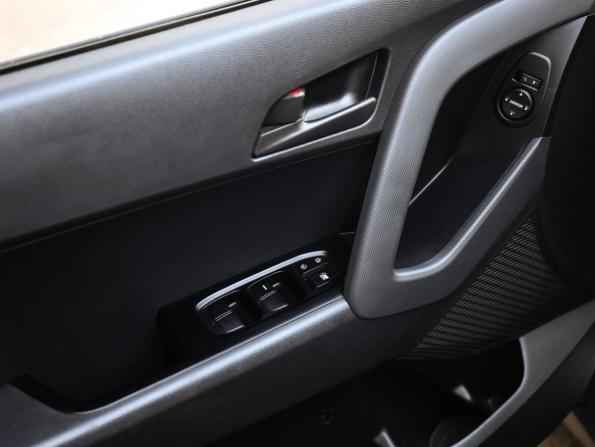 Hyundai Creta I Рестайлинг с пробегом 2021 года, цена 1 785 000 рублей, 181000 км, внедорожник, Автокод Объявления