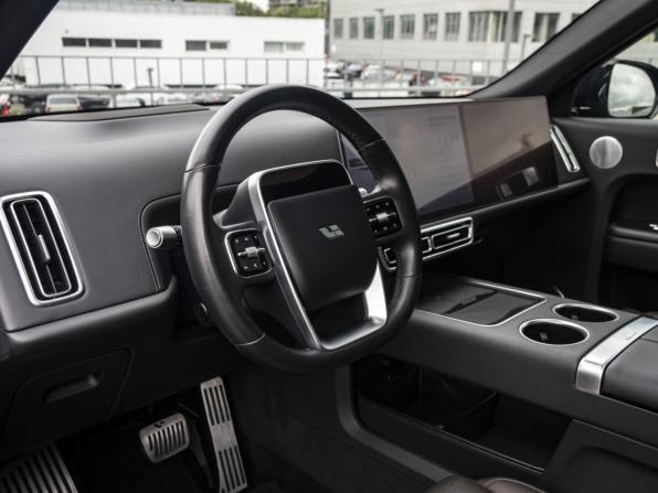 Li Auto (Lixiang) L9 I с пробегом 2023 года, цена 6 348 000 рублей, 46000 км, внедорожник, Автокод Объявления