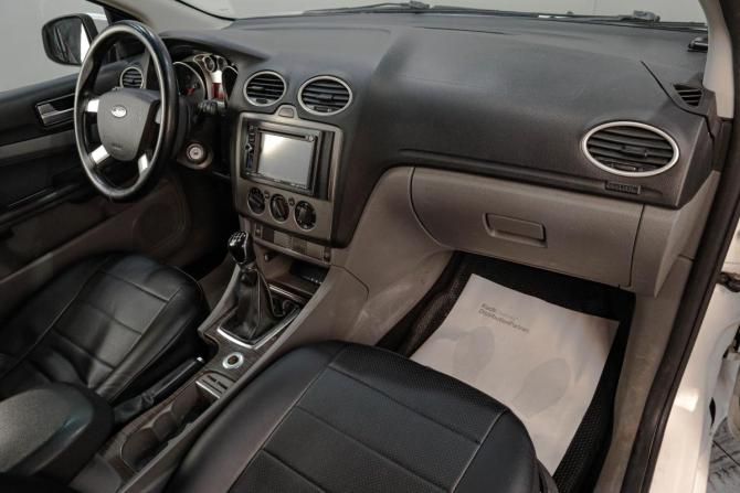 Ford Focus II Рестайлинг с пробегом 2009 года, цена 679 000 рублей, 257435 км, хэтчбек, Автокод Объявления