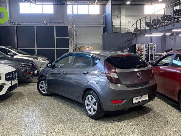 Hyundai Solaris I с пробегом 2011 года, цена 669 000 рублей, 98505 км, хэтчбек, Автокод Объявления