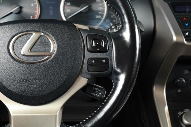 Lexus NX I Рестайлинг с пробегом 2017 года, цена 3 449 000 рублей, 97502 км, внедорожник, Автокод Объявления