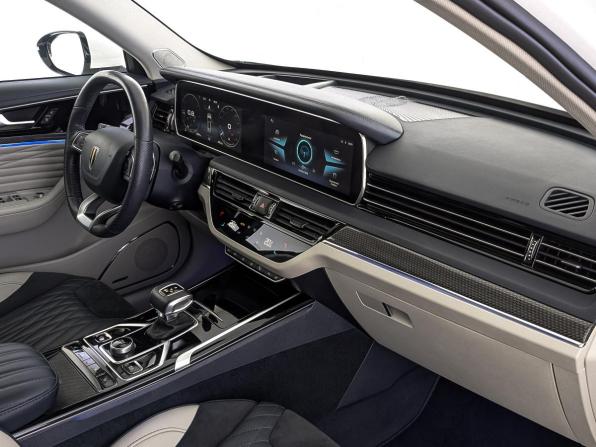 Hongqi HS5 I с пробегом 2023 года, цена 2 630 000 рублей, 33092 км, внедорожник, Автокод Объявления