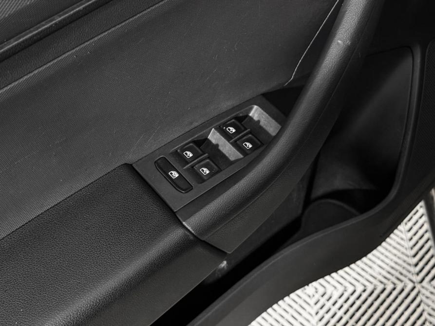 Skoda Rapid I Рестайлинг Санкт-Петербург  - изображение 10