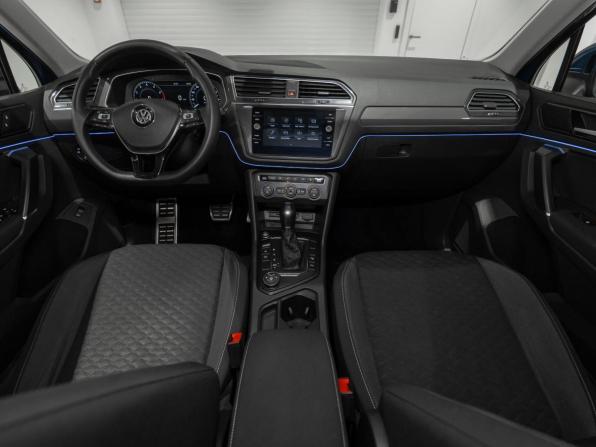 Volkswagen Tiguan II с пробегом 2018 года, цена 1 900 000 рублей, 94204 км, внедорожник, Автокод Объявления