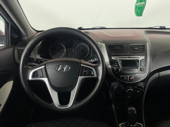 Hyundai Solaris I с пробегом 2012 года, цена 600 000 рублей, 206173 км, хэтчбек, Автокод Объявления