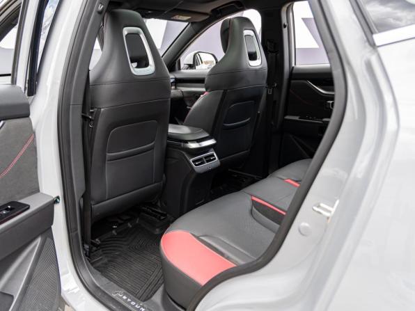 JETOUR DASHING I с пробегом 2024 года, цена 2 181 000 рублей, 51967 км, внедорожник, Автокод Объявления