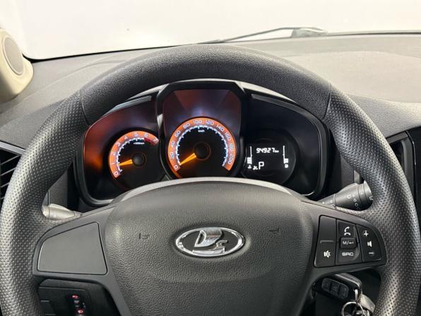 Lada (ВАЗ) XRAY I с пробегом 2019 года, цена 1 080 000 рублей, 94925 км, хэтчбек, Автокод Объявления