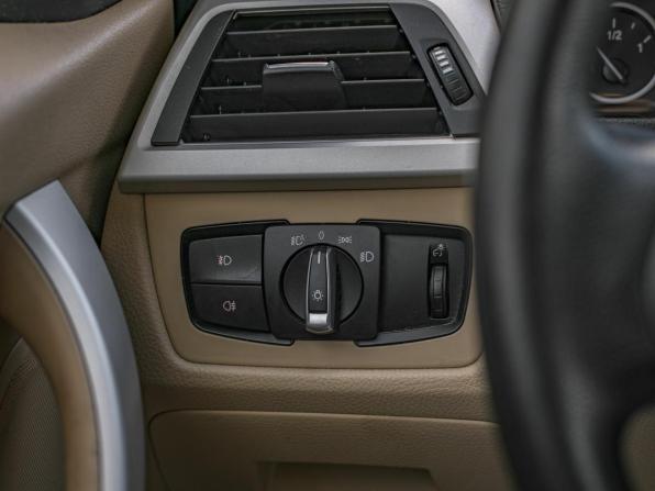 BMW 3 серии VI (F3x) с пробегом 2014 года, цена 1 244 000 рублей, 219459 км, седан, Автокод Объявления